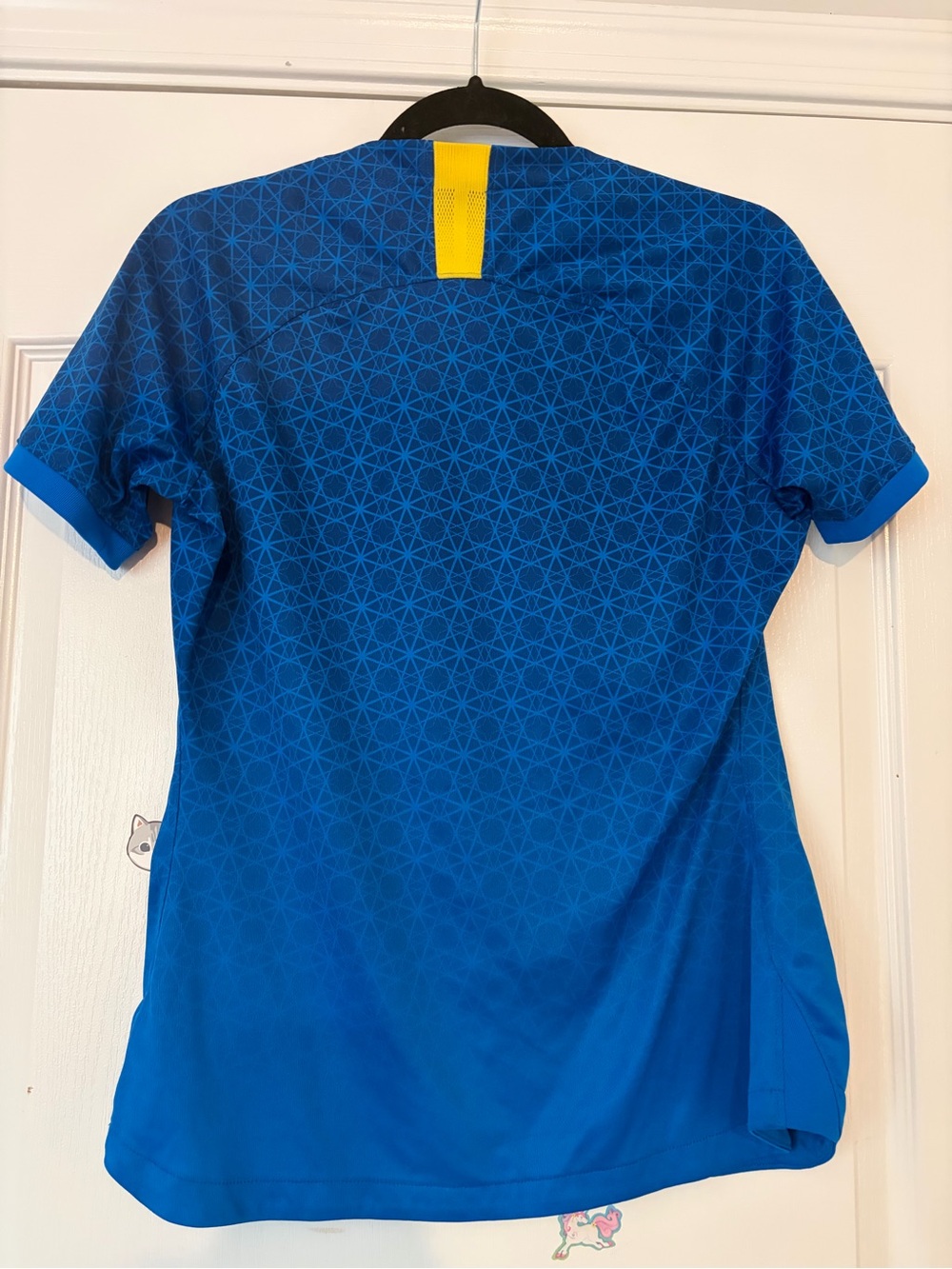 Nike Women’s Fit Blue Brazil National Team Soccer Jersey with Yellow Crest - Picture 2 of 3